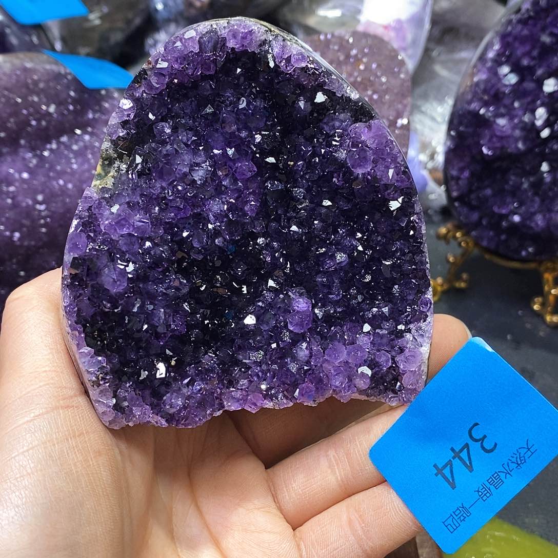 水晶大型摆件（非配饰）未镶嵌