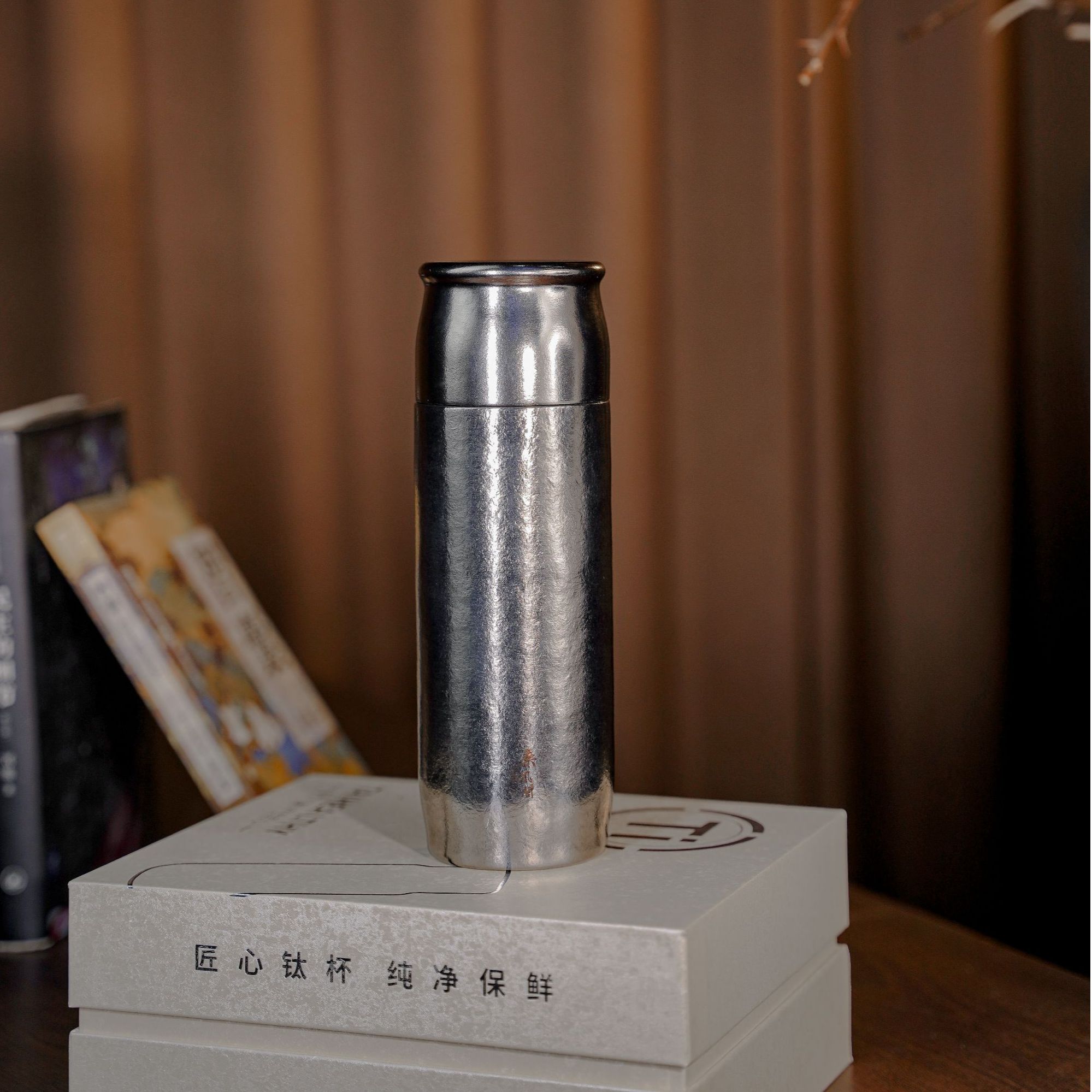 乘风阁【闷声发财】纯钛保温保冰钛材质便携高档车载保温杯400ml
