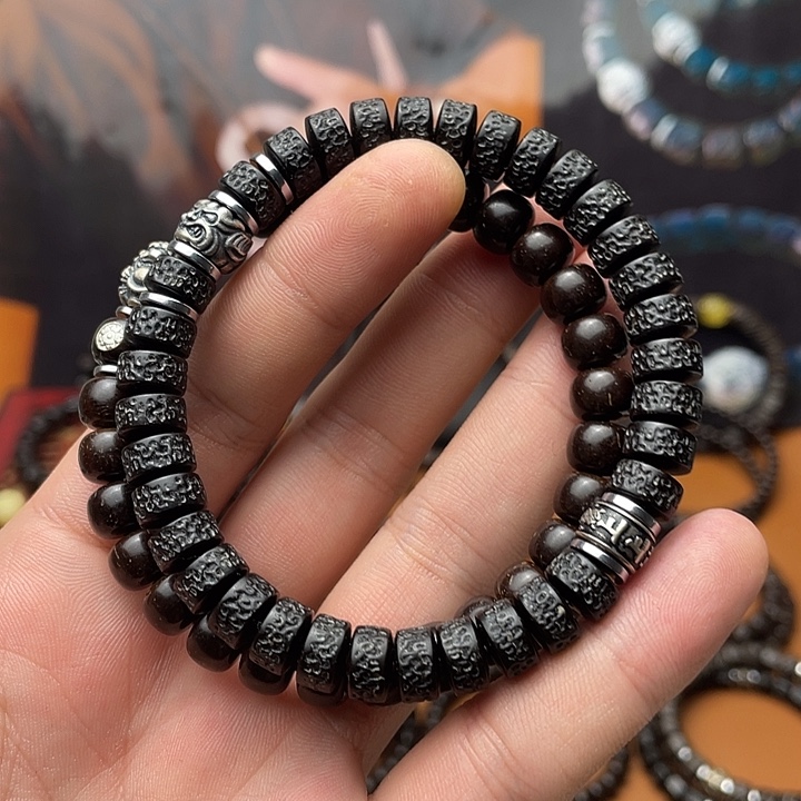 冷****椰蒂手串9黑金耶噶吞金兽上上签