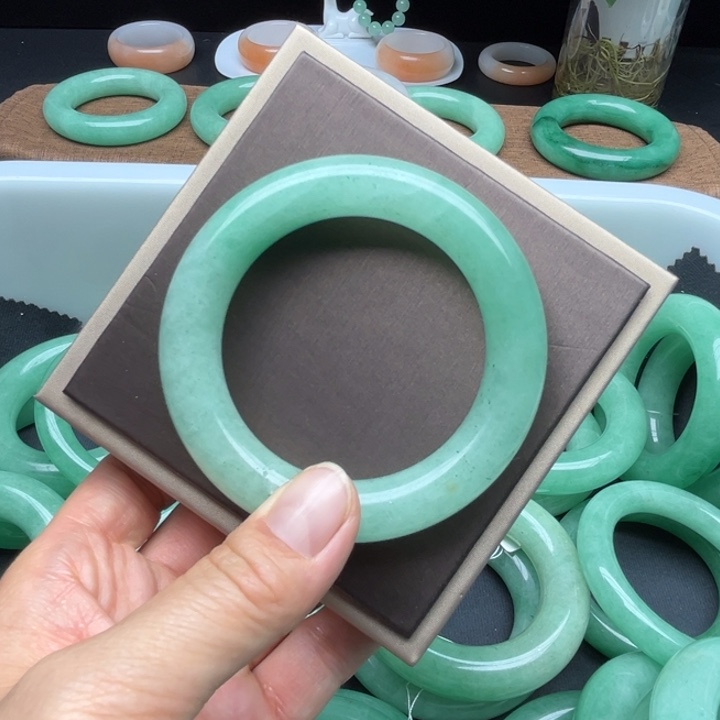 石英岩玉未镶嵌55