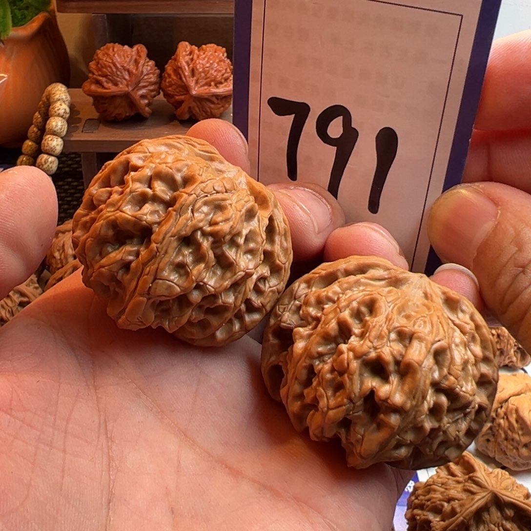 文玩核桃把件全品苹果园44尺寸791号