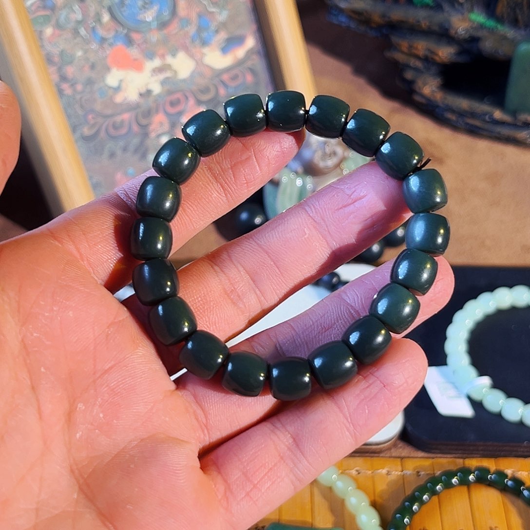 和田玉未镶嵌手链