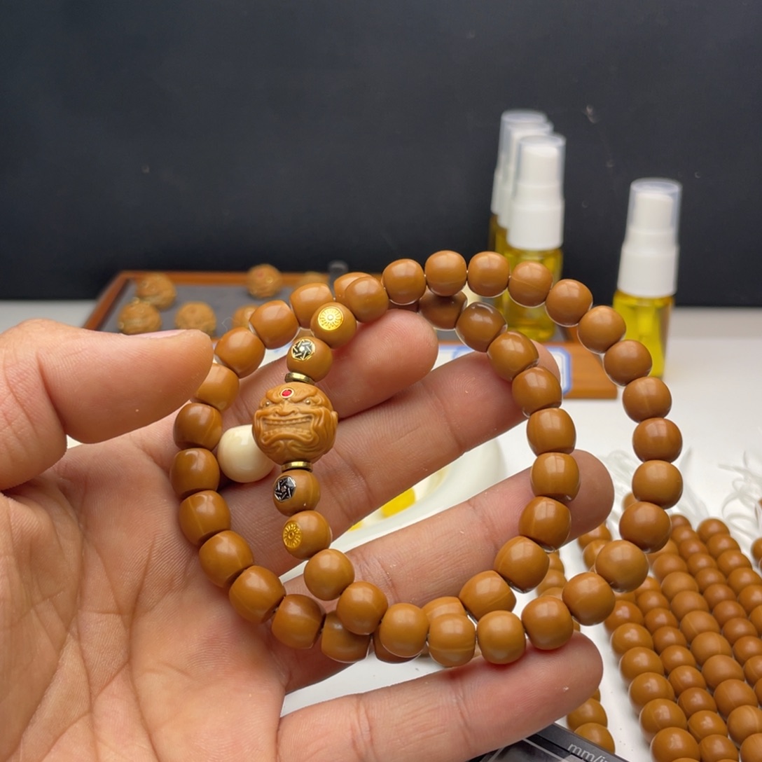 -***-手串猴头核桃猴头