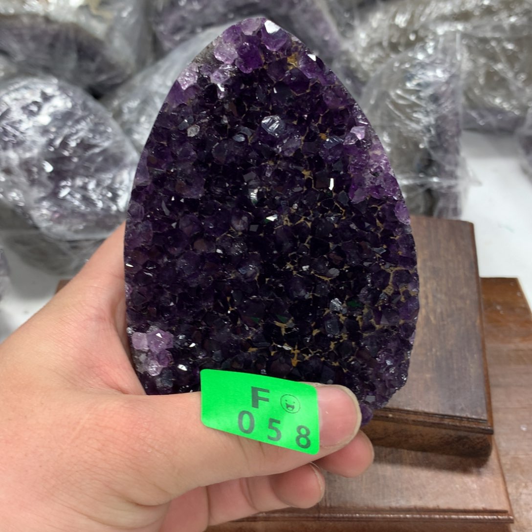 紫晶大型摆件（非配饰）未镶嵌