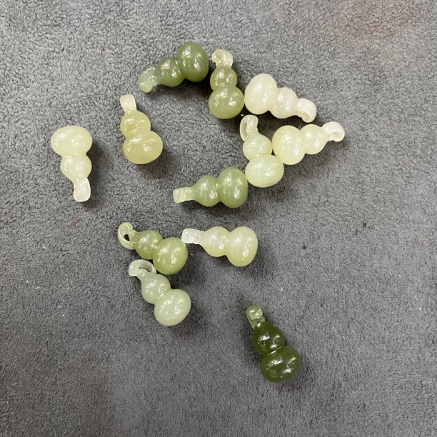 af和田玉葫芦吊坠不带链11*21mm多样性发一件-5142