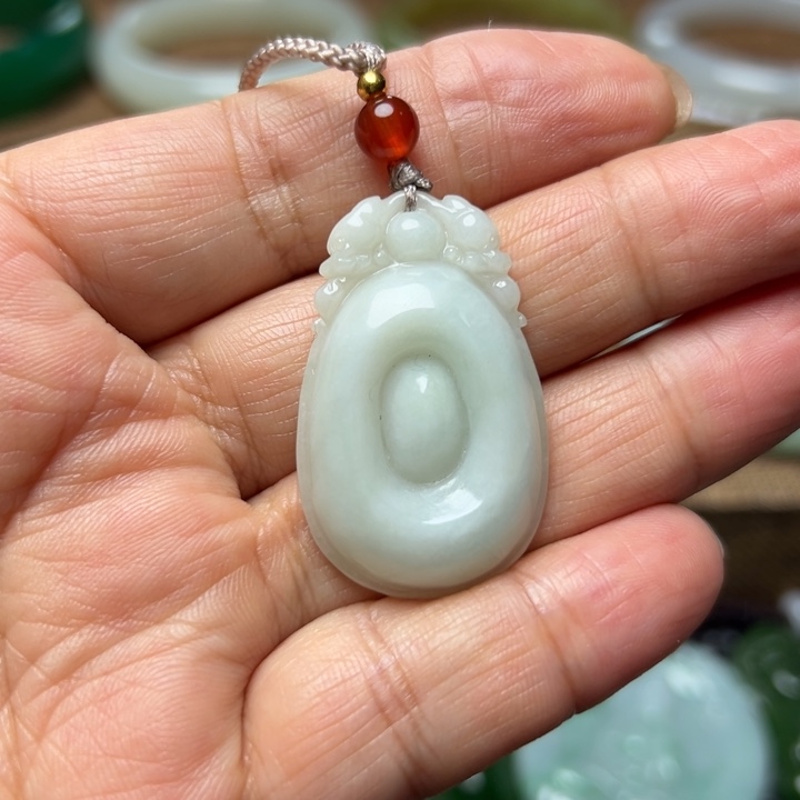 翡翠未镶嵌颈饰天然