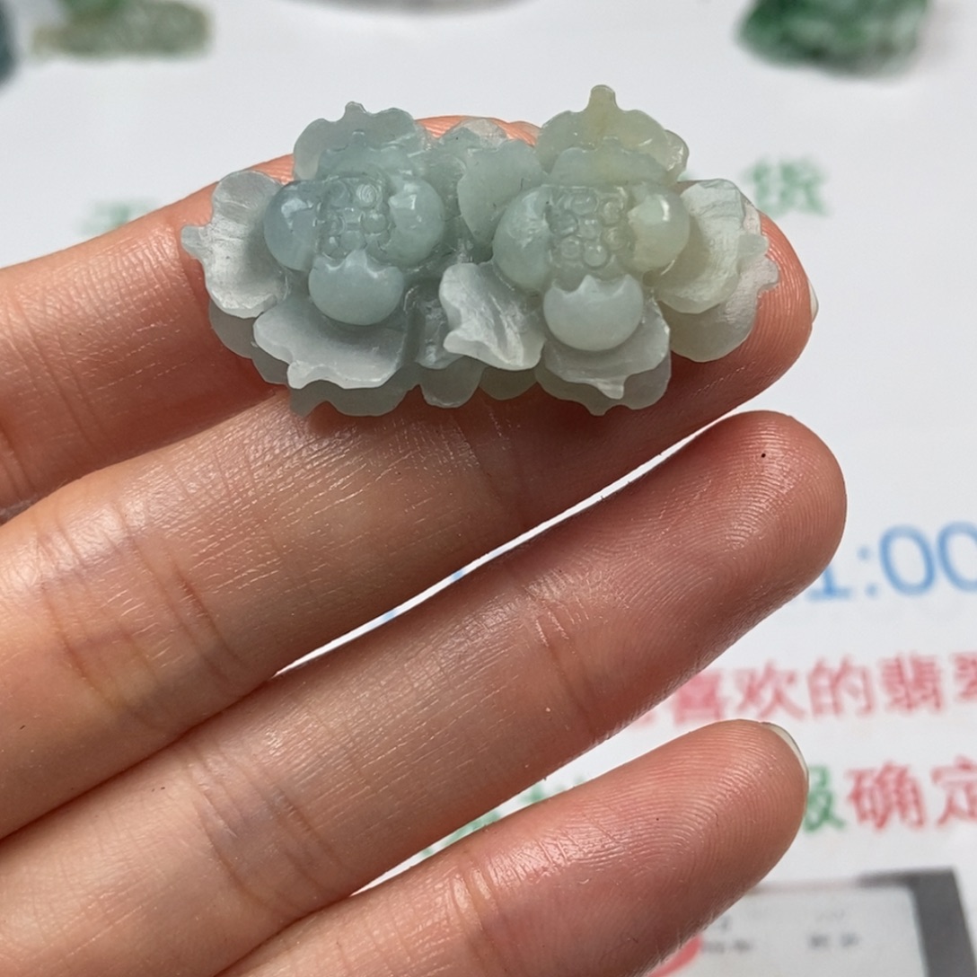 小***圈定制翡翠未镶嵌翡翠