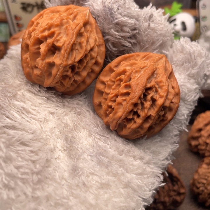 i***u核桃39尺秦岭野生通天福利