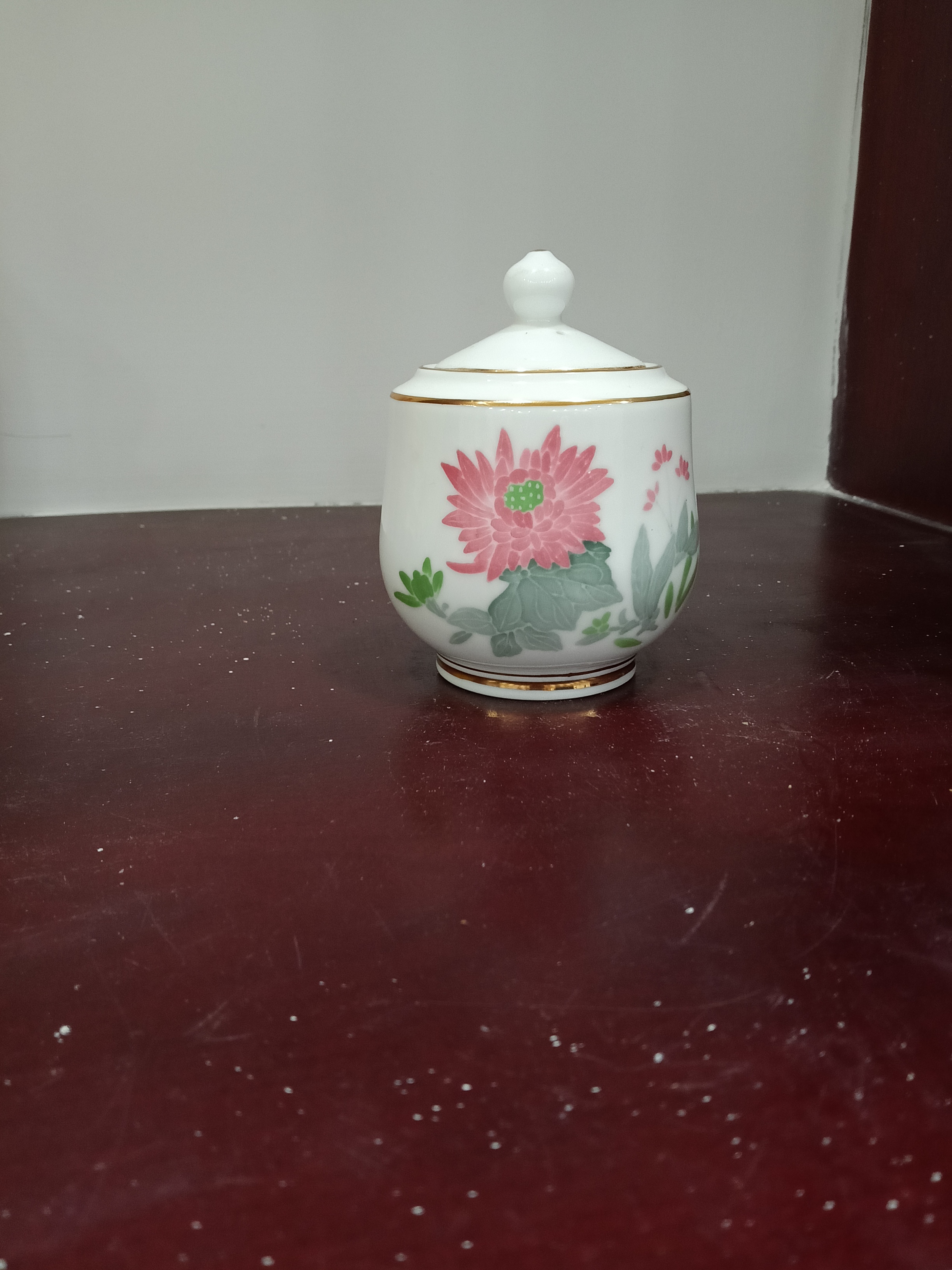 釉下五彩洪江茶叶罐