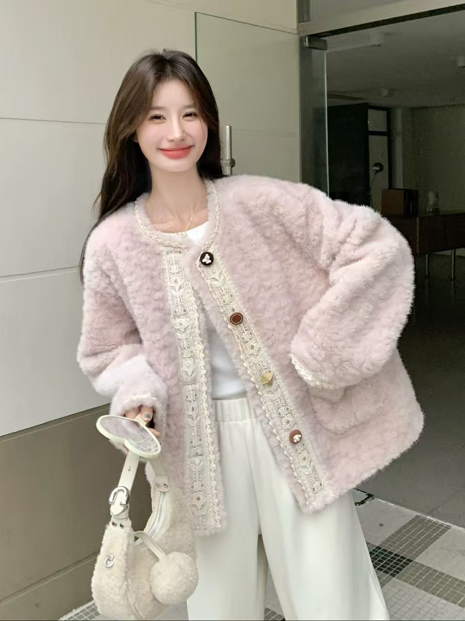 263S8963单排扣冬季女蕾丝边INS风短外套女装上衣网红小香风