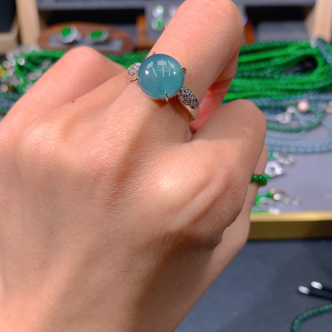 翡翠戒指未镶嵌天然翡翠