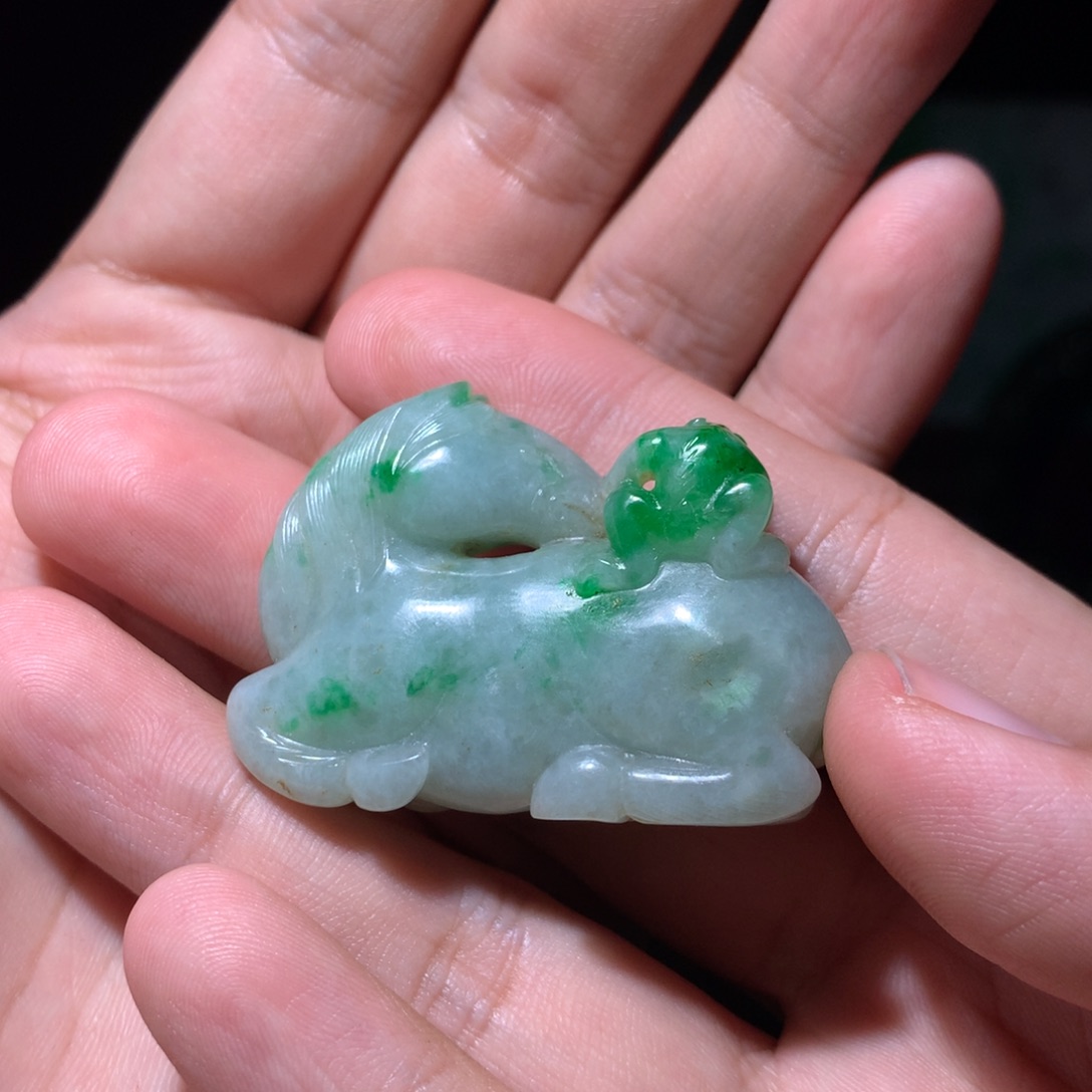 翡翠挂件未镶嵌后*