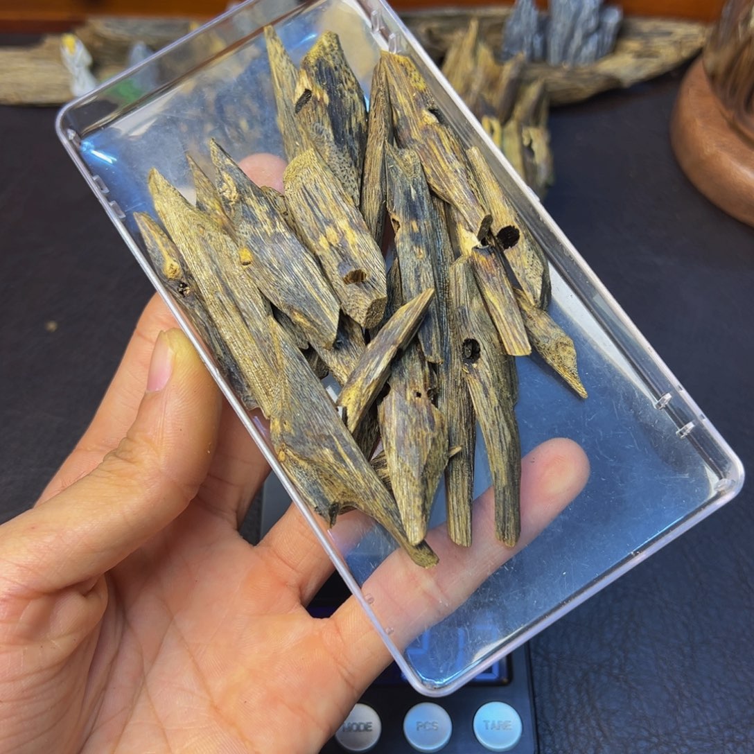 福***彩沉香沉香碎屑白露