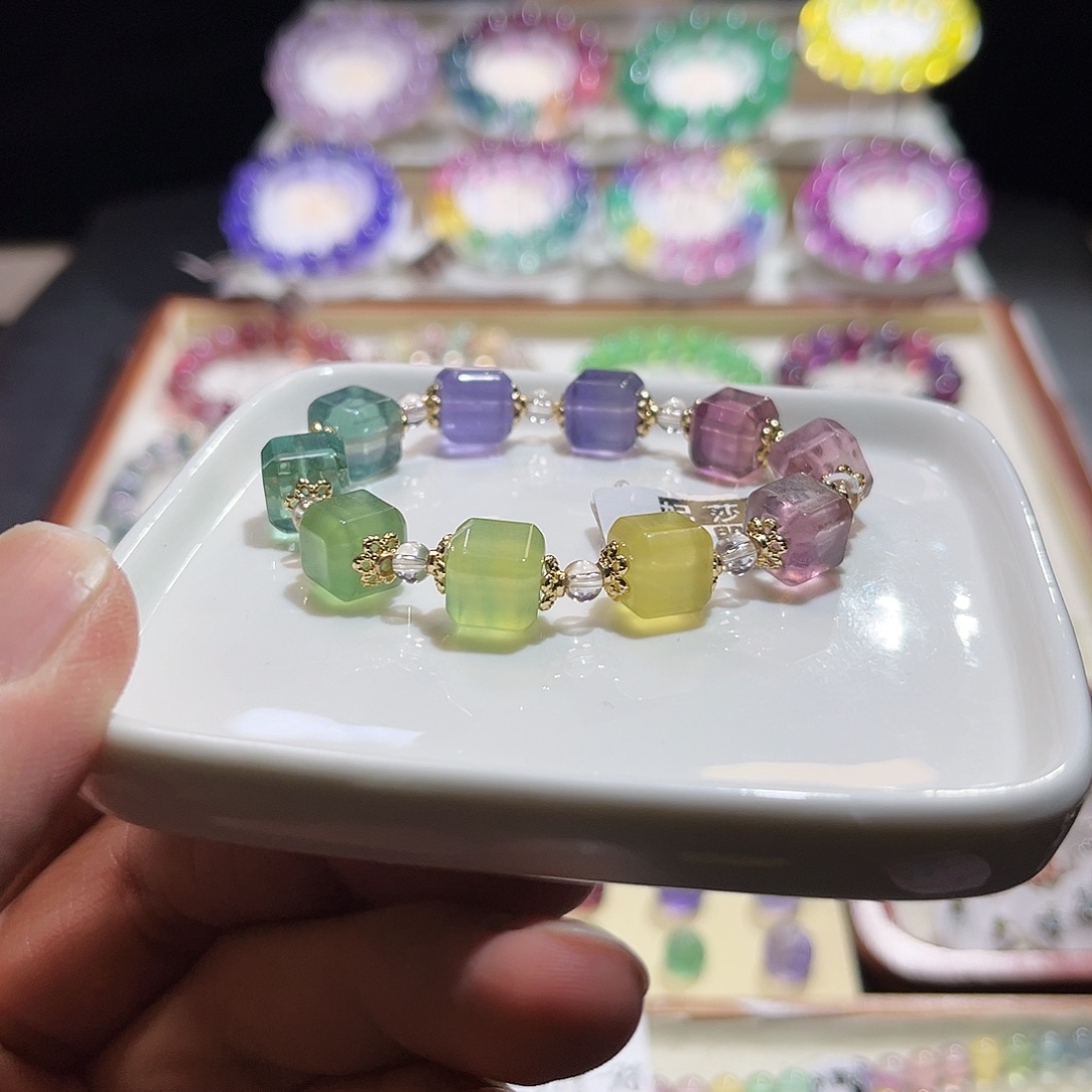 萤石手链未镶嵌彩虹渐变方糖10mm