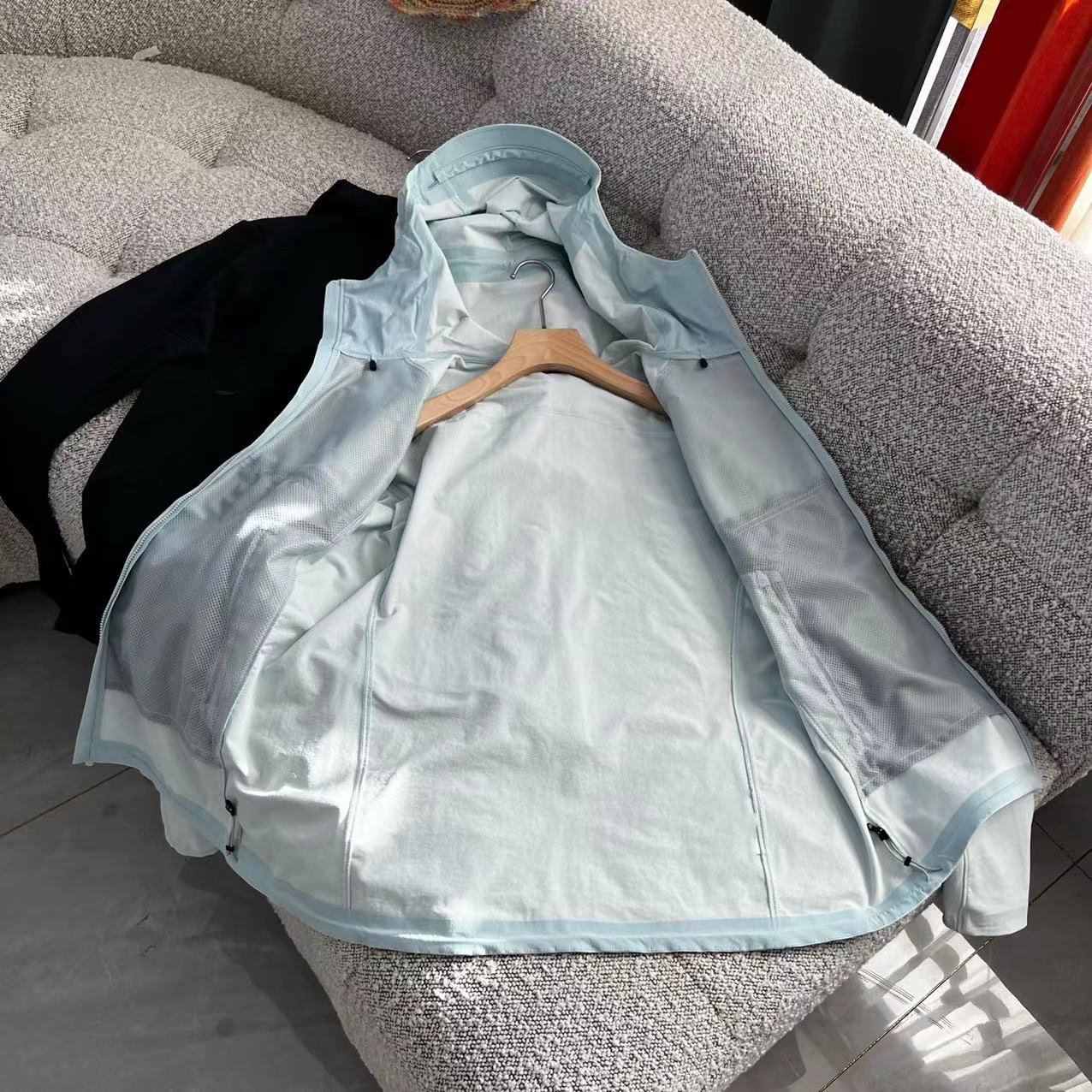 时尚百搭户外软壳冲锋衣020780