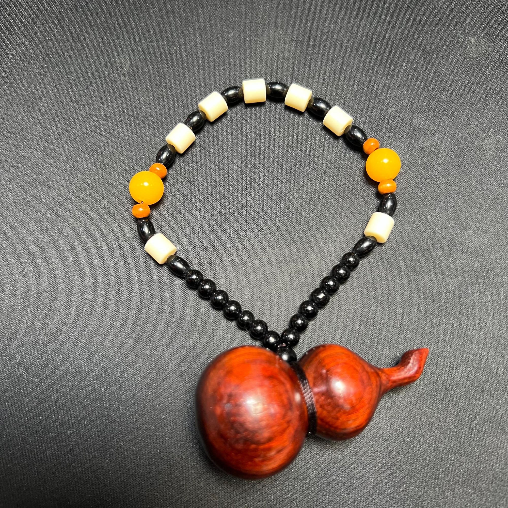 XY022小叶紫檀葫芦精品手把件（无礼盒）