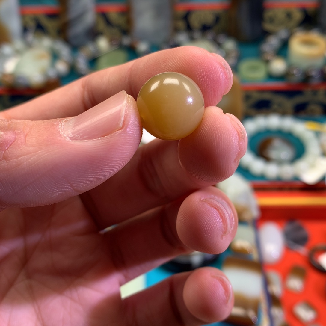 回***忆和田玉（糖玉）未镶嵌手链