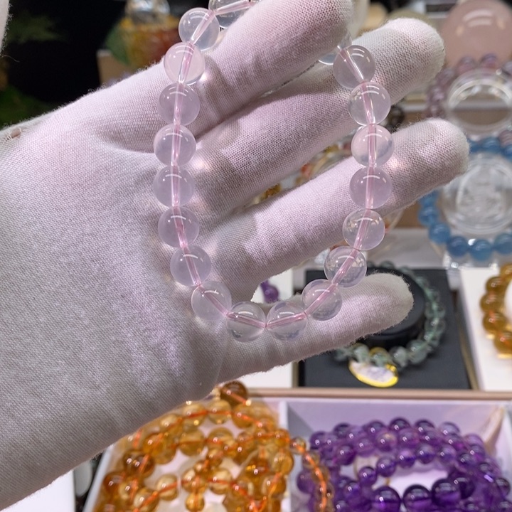 粉水晶手串未镶嵌水晶