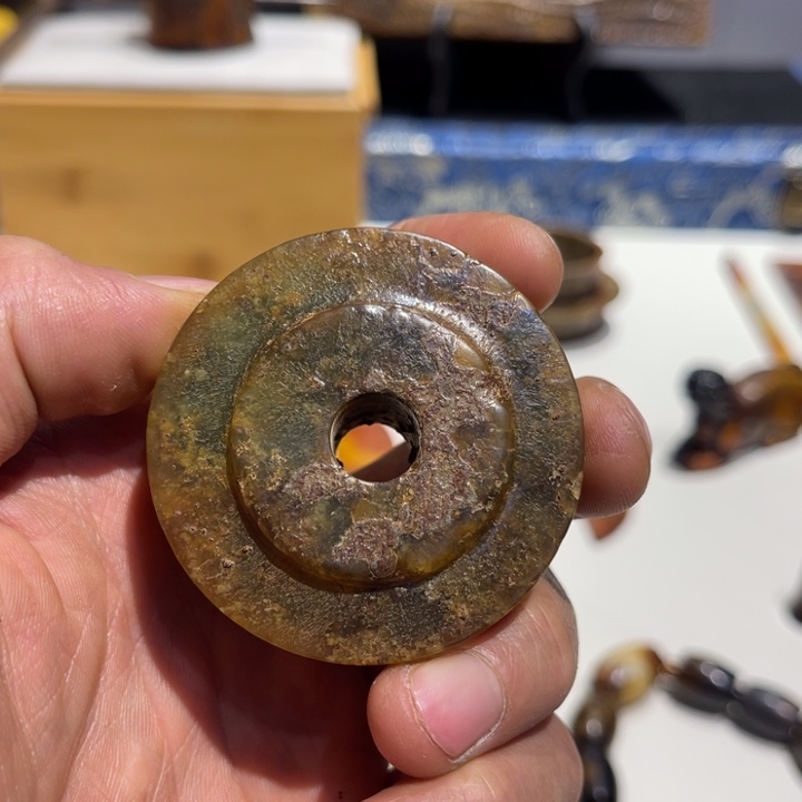 洪***戈玉家庭摆件等多种类型