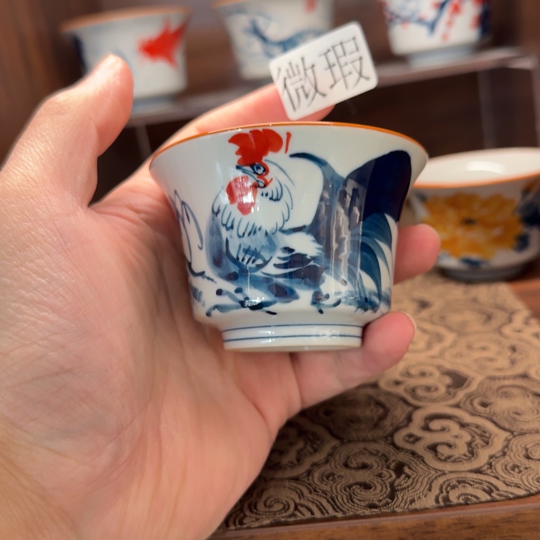 釉下手绘茶具微瑕