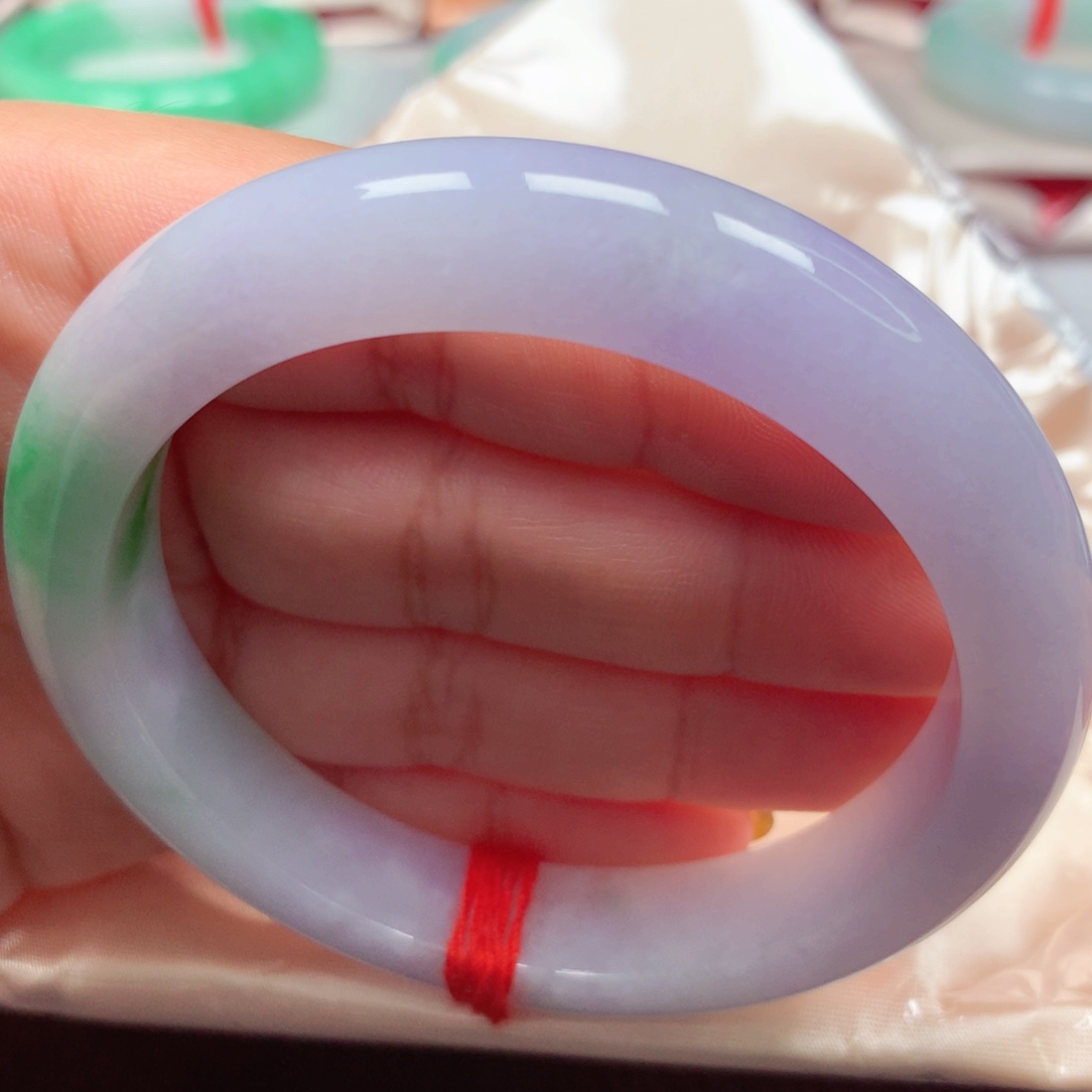 翡翠未镶嵌手镯35阳绿春彩