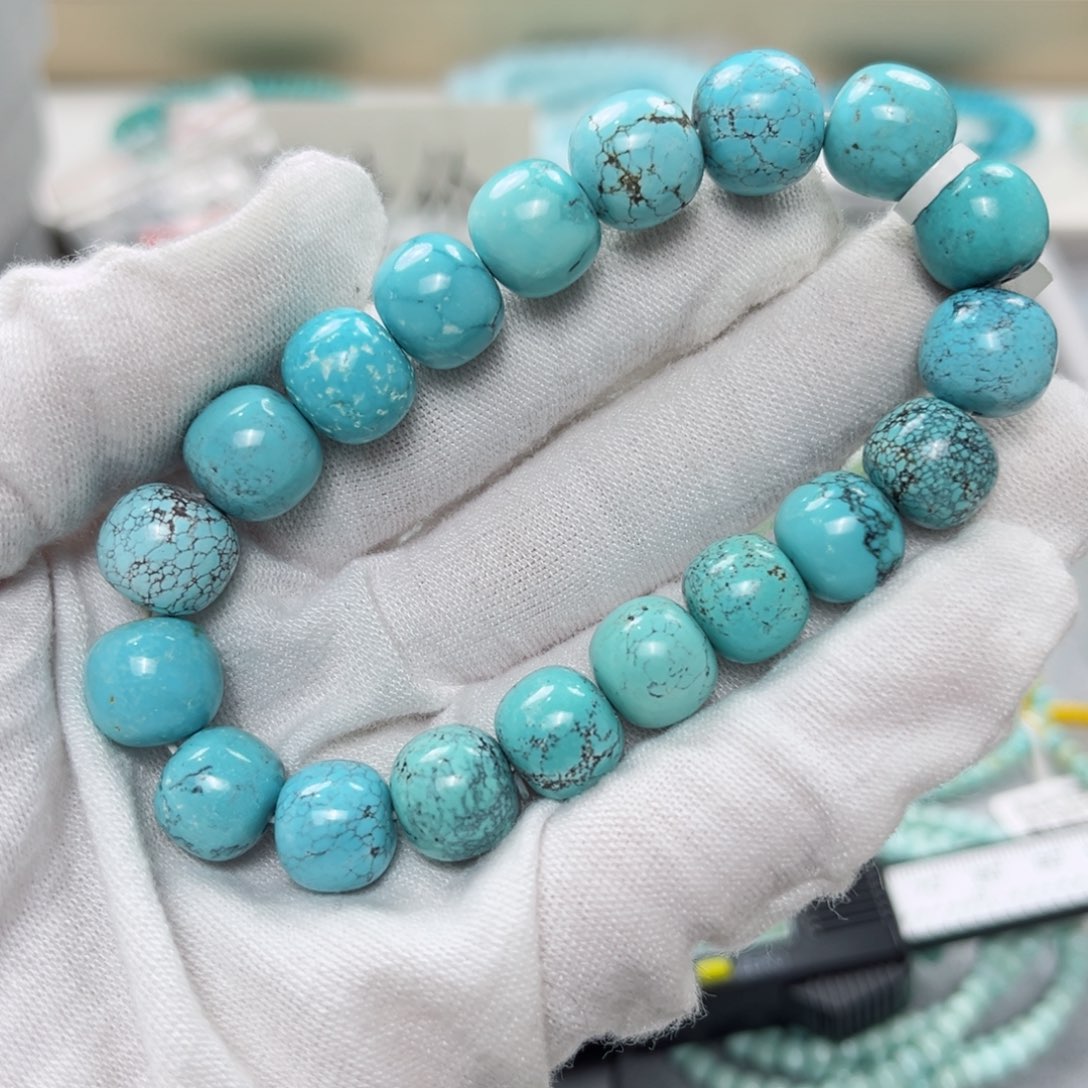 绿松石绿松石未镶嵌