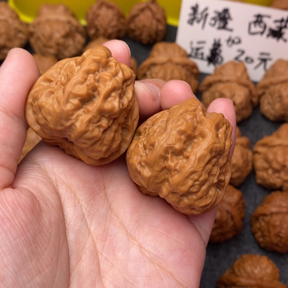 文玩核桃把件最***玉蛤蟆36