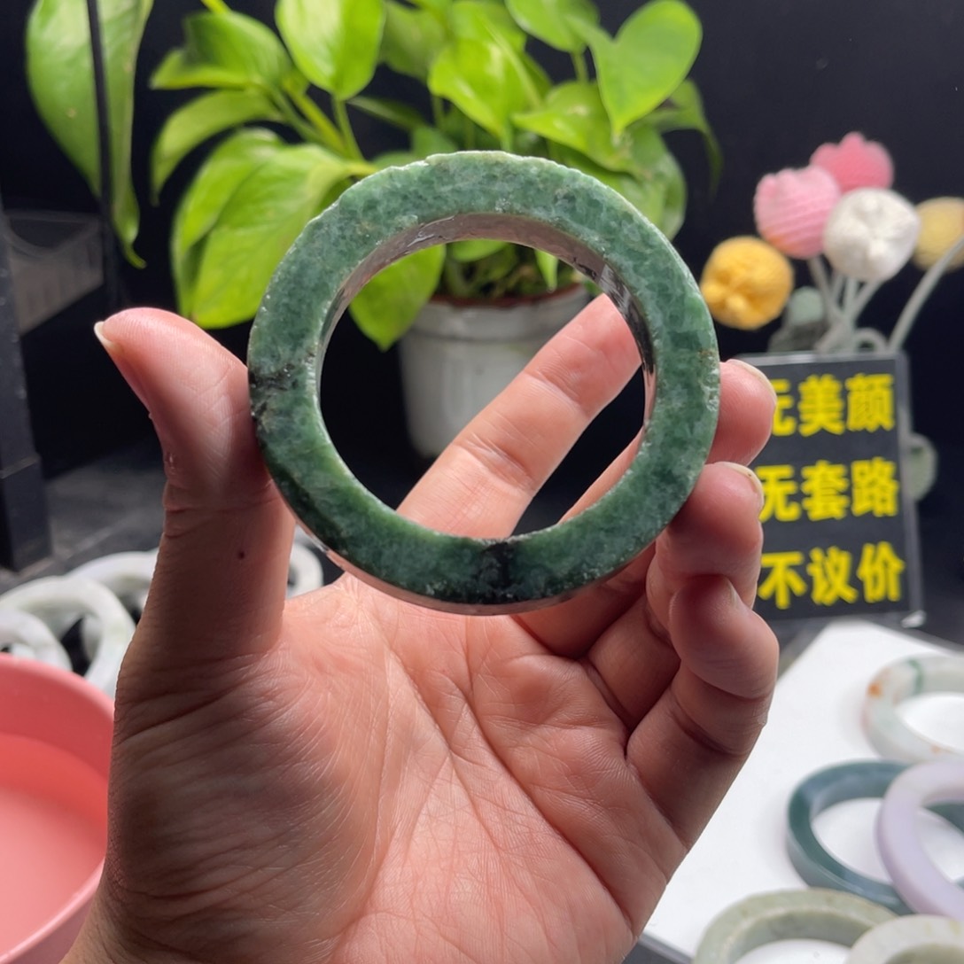 【闪购商品】定制翡翠手镯未镶嵌