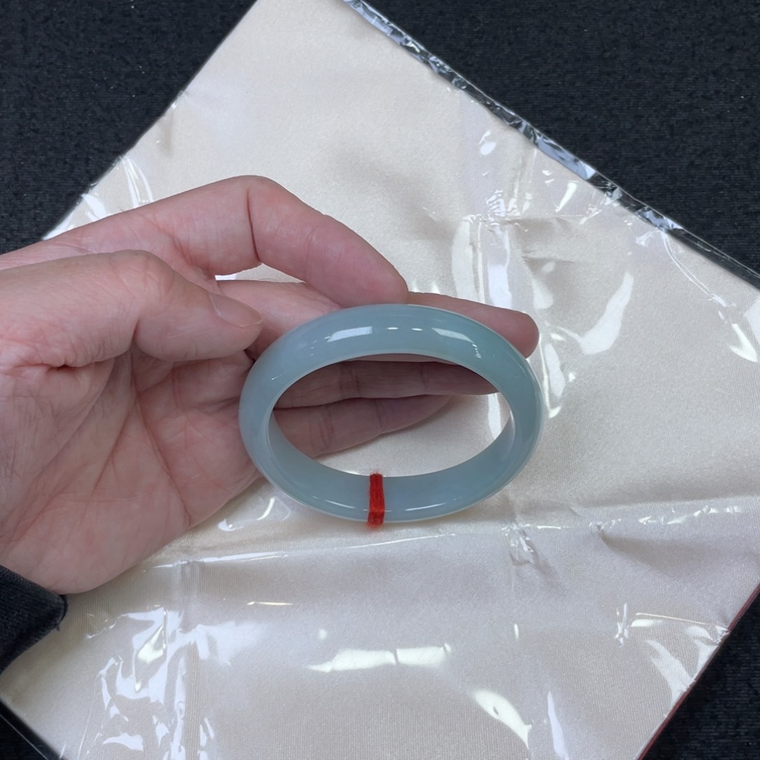 翡翠手镯未镶嵌54.7贵妃