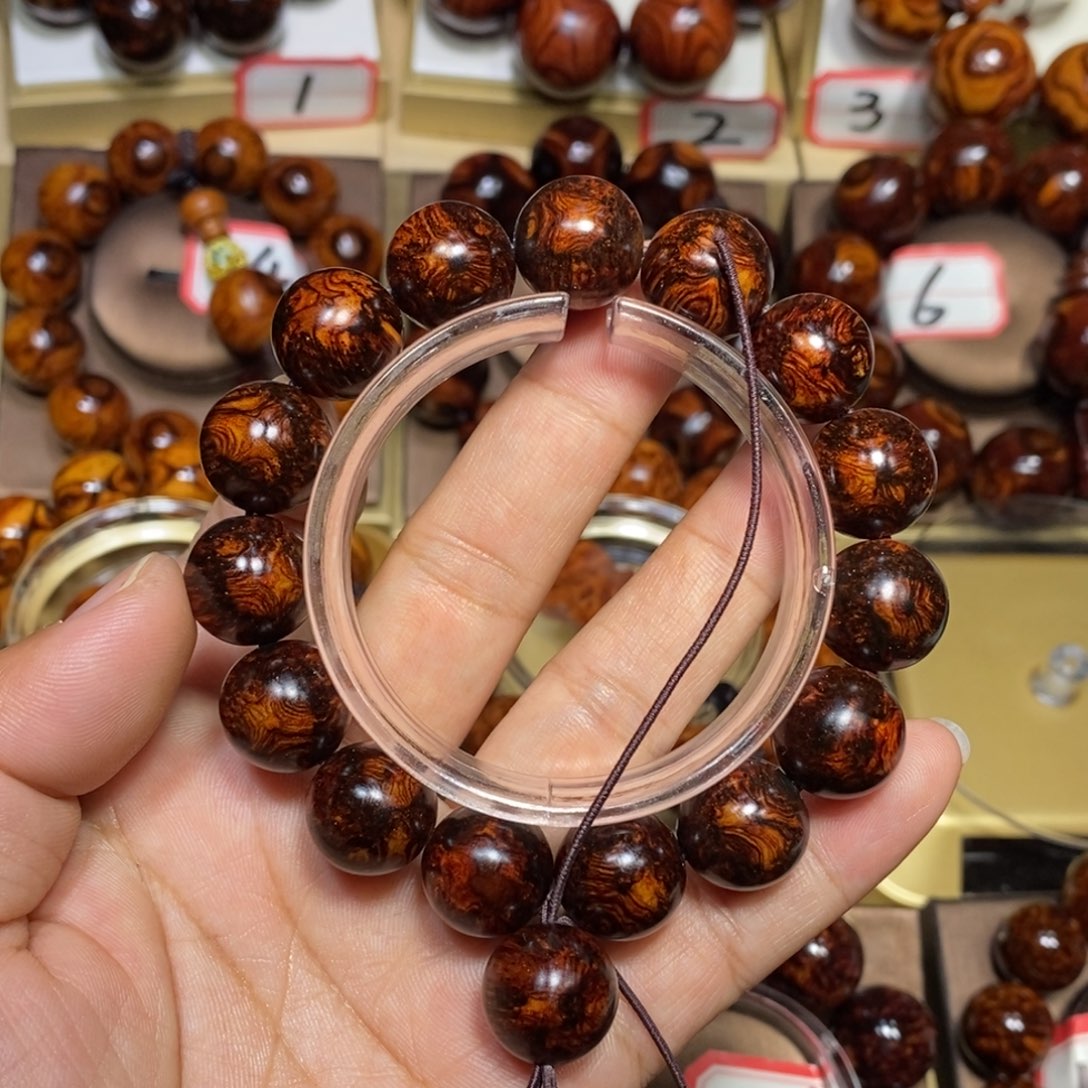 P***e黄花梨/降香黄檀黄花梨1.5双面蜘蛛