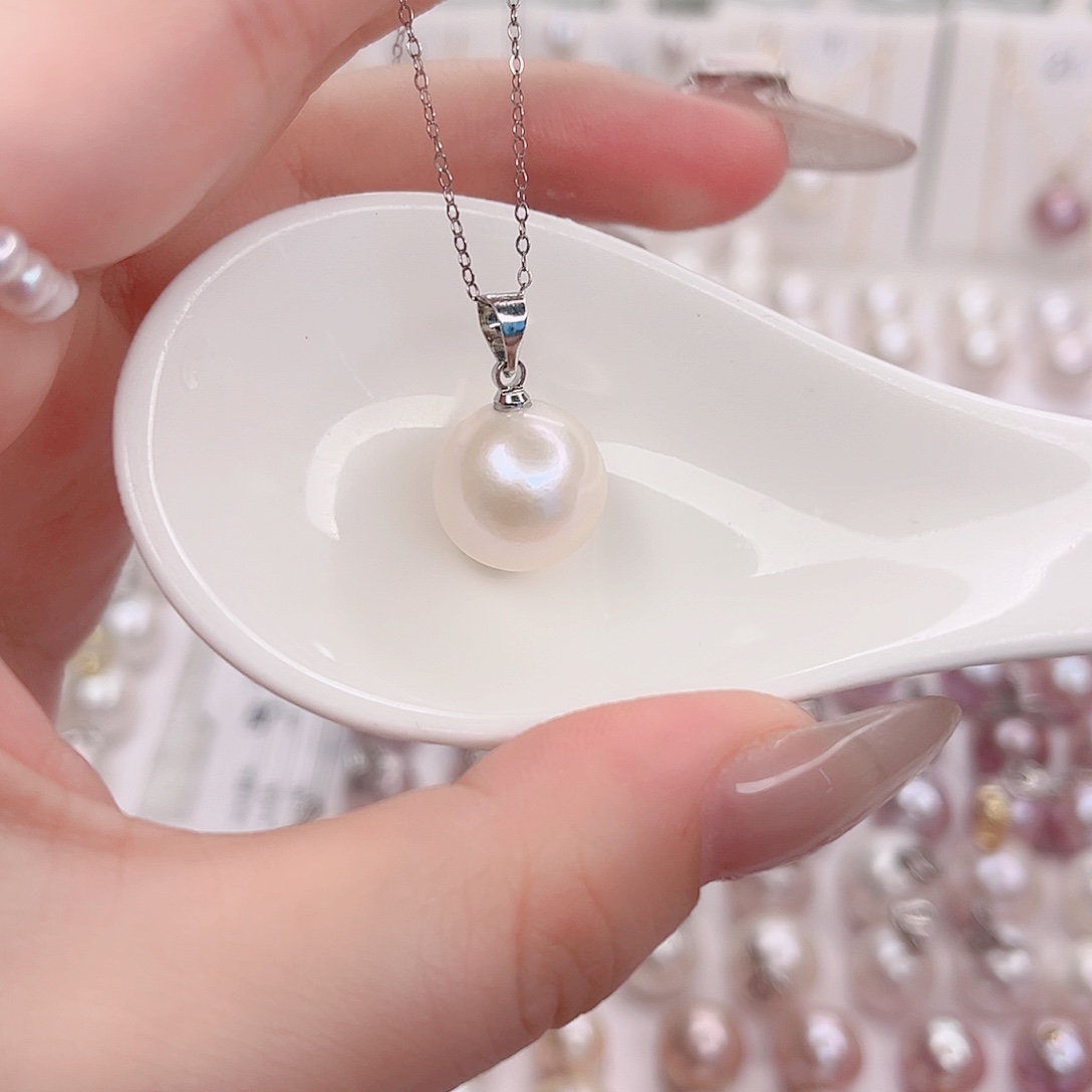 颈饰未镶嵌淡水珍珠