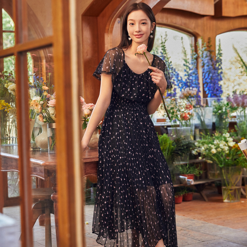 【陈大可专享】DOUBLOVE浪漫玫瑰印花连衣裙甜美荷叶边长裙