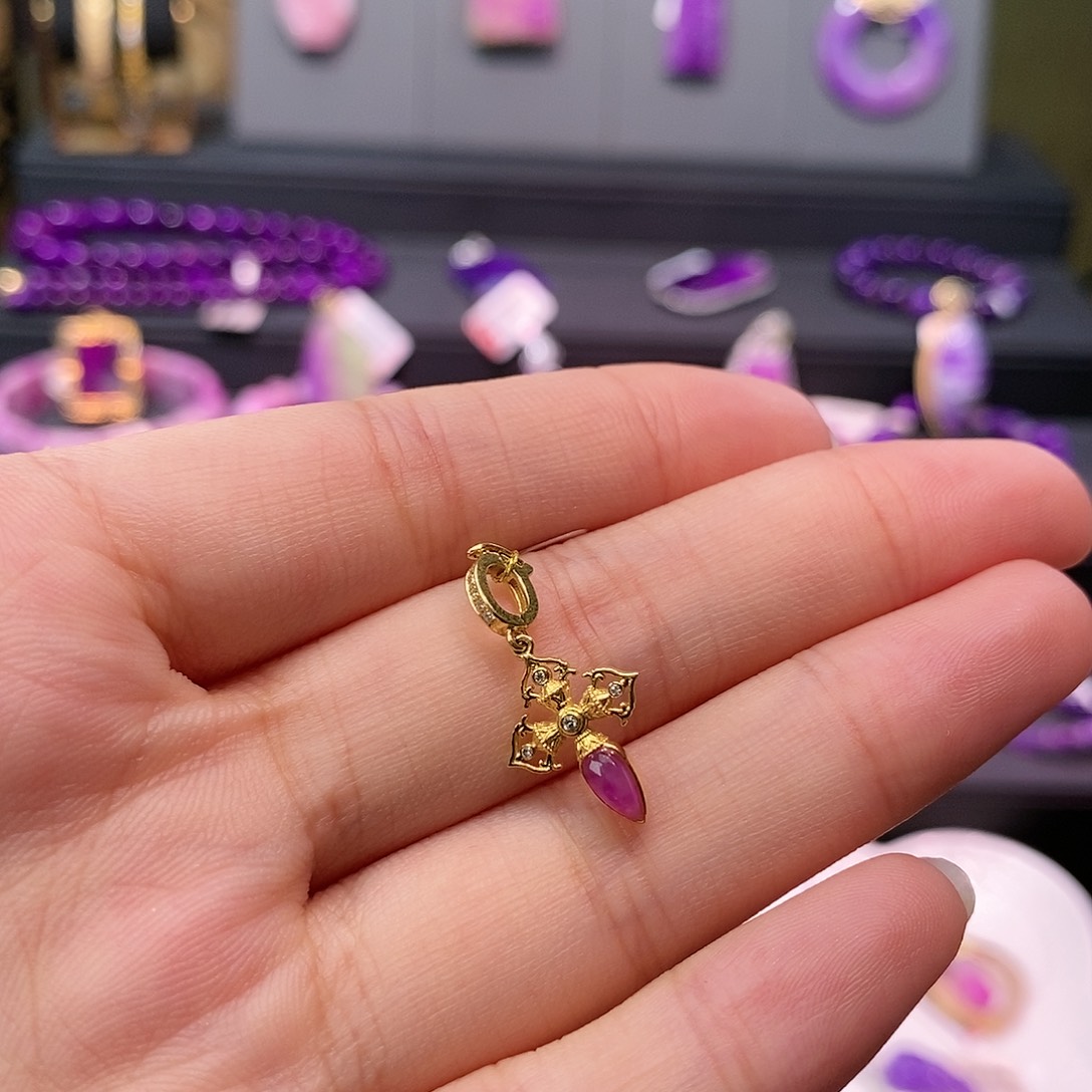 苏纪石（舒俱来）18K金镶嵌吊坠(不含链)
