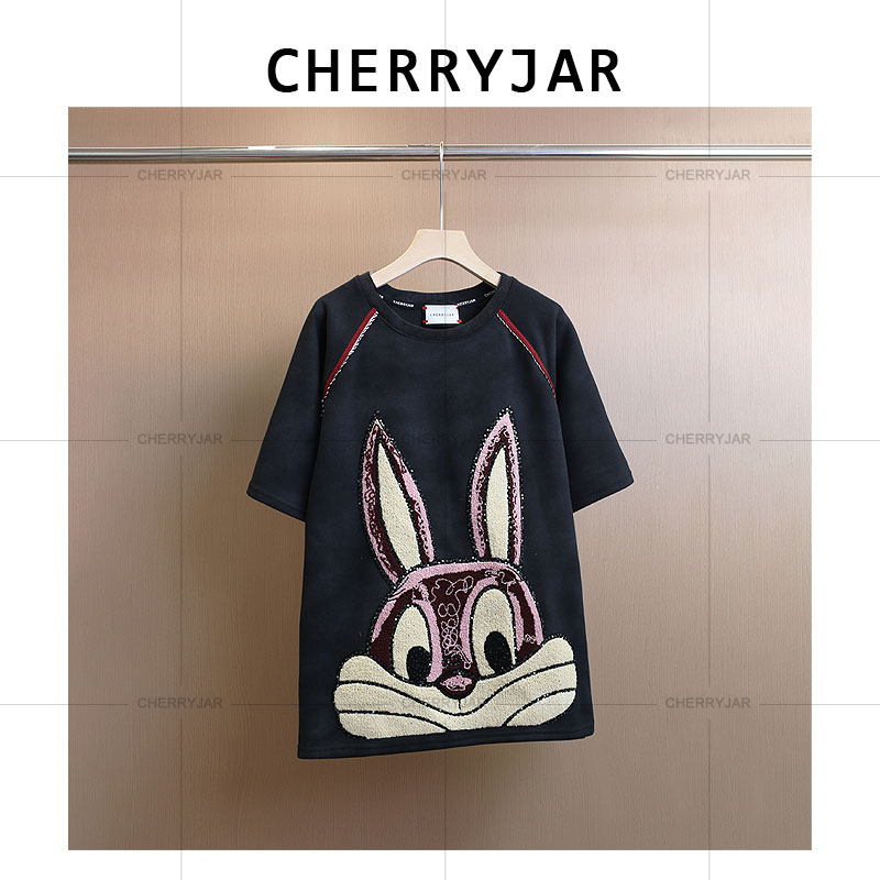 Cherryjar【251030】夏季时尚做旧黑色短袖植绒兔子刺绣亮片装饰