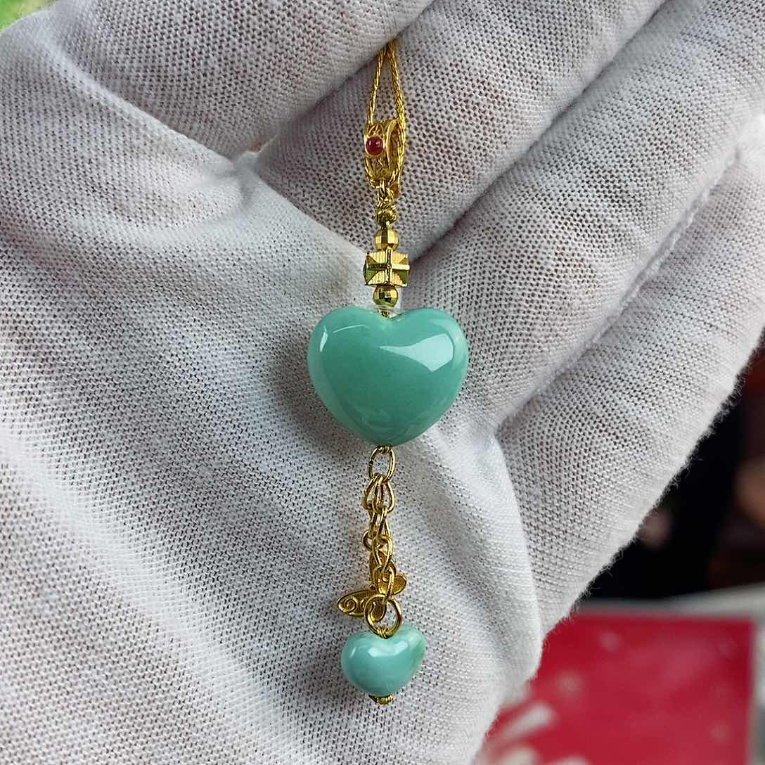 绿松石珠宝奇石18K金镶嵌