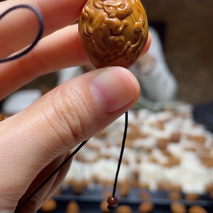 橄榄核手串/手链鼠