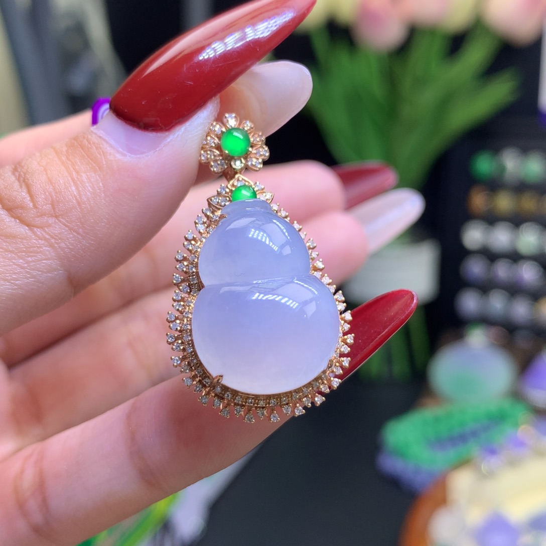 翡翠颈饰18K金镶嵌天然