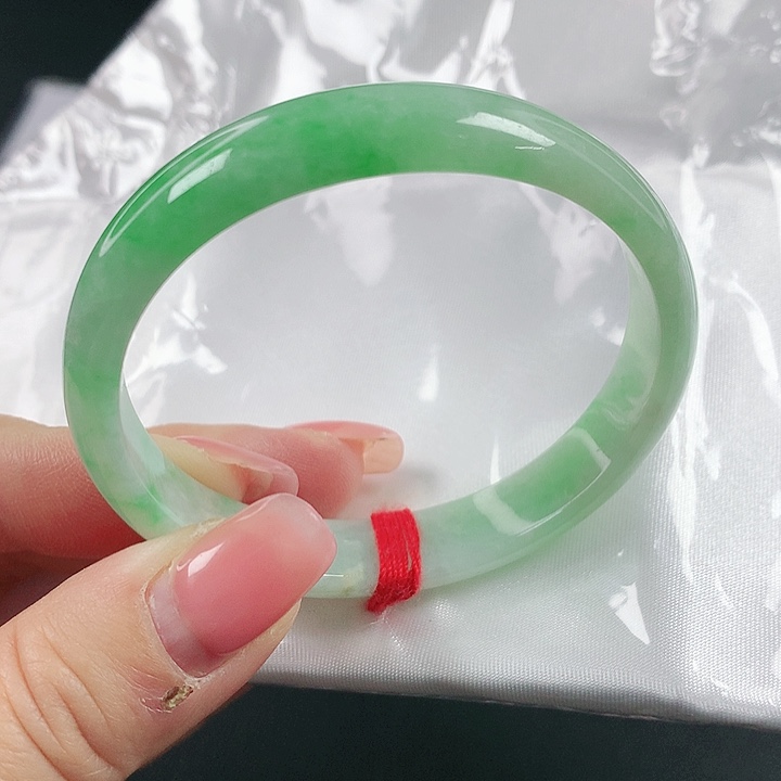 未镶嵌手镯（贵妃镯）翡翠翡翠470