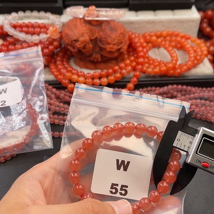 南红玛瑙未镶嵌多样性发货默认微瑕称重8mm