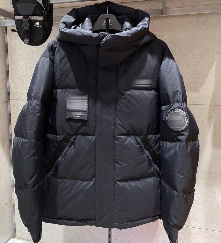 徽章男女同款短款防风羽绒服