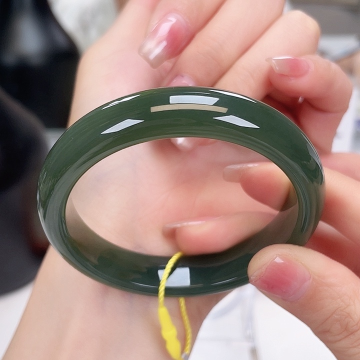 和田玉手镯54未镶嵌