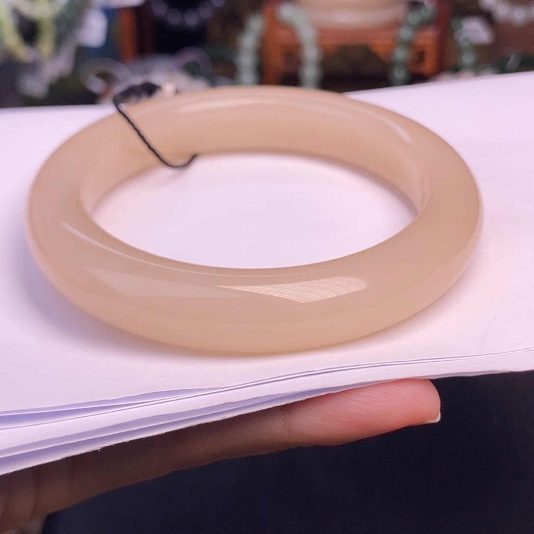 和田玉手镯未镶嵌60.4 浓藕粉老熟料脂膏级毕业级收藏