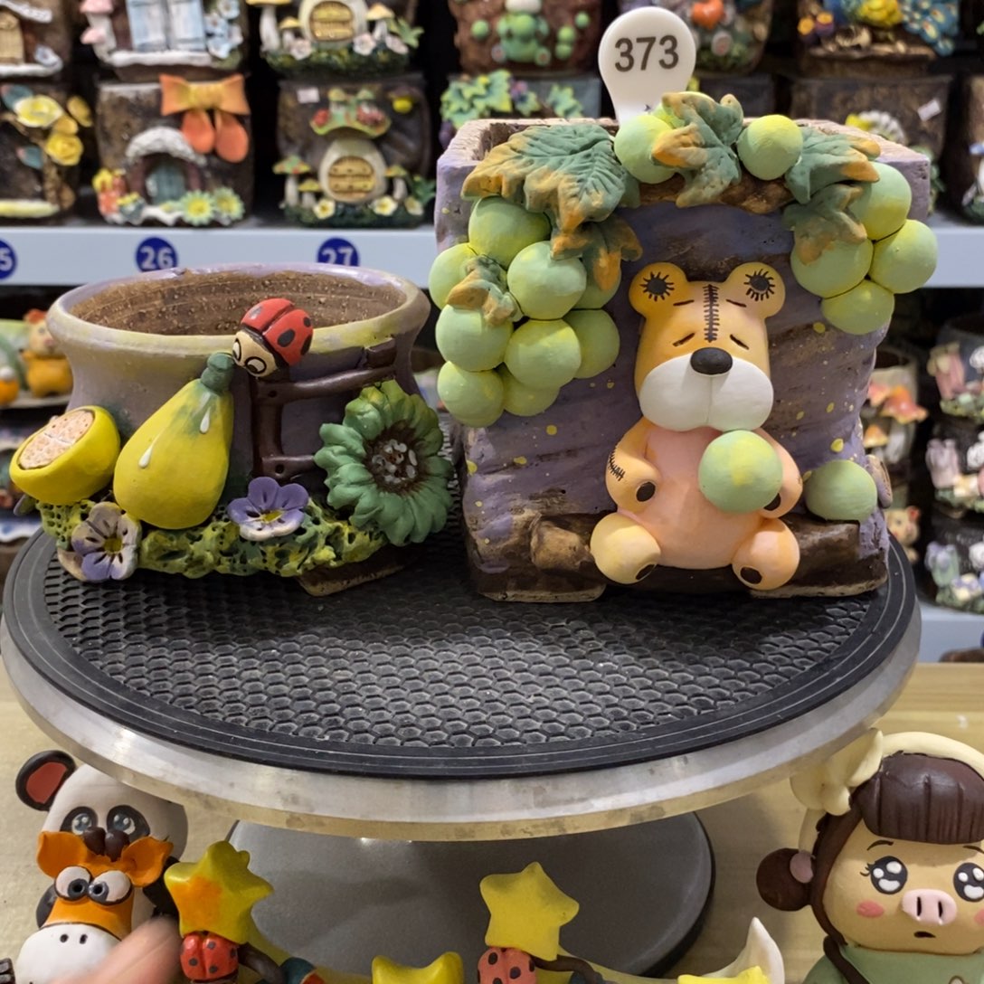 丢***ಠ白狐粗陶手捏花盆