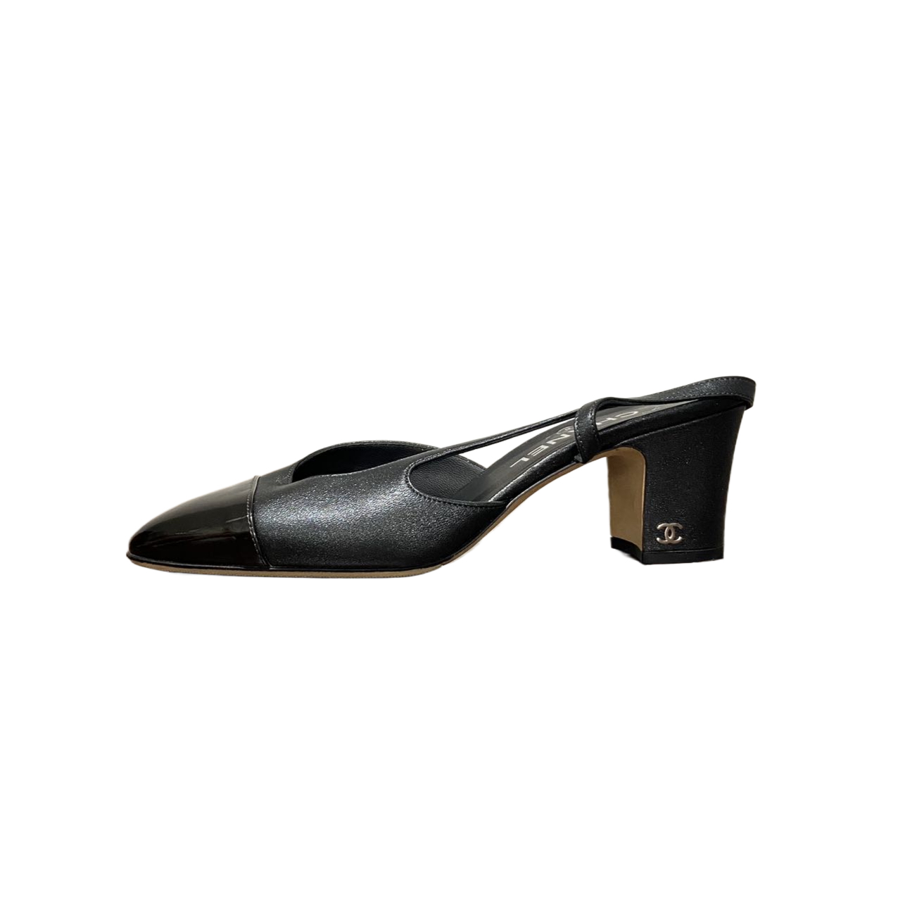 95新 Chanel/香奈儿 38码 黑色圆头粗跟中跟鞋  re9489
