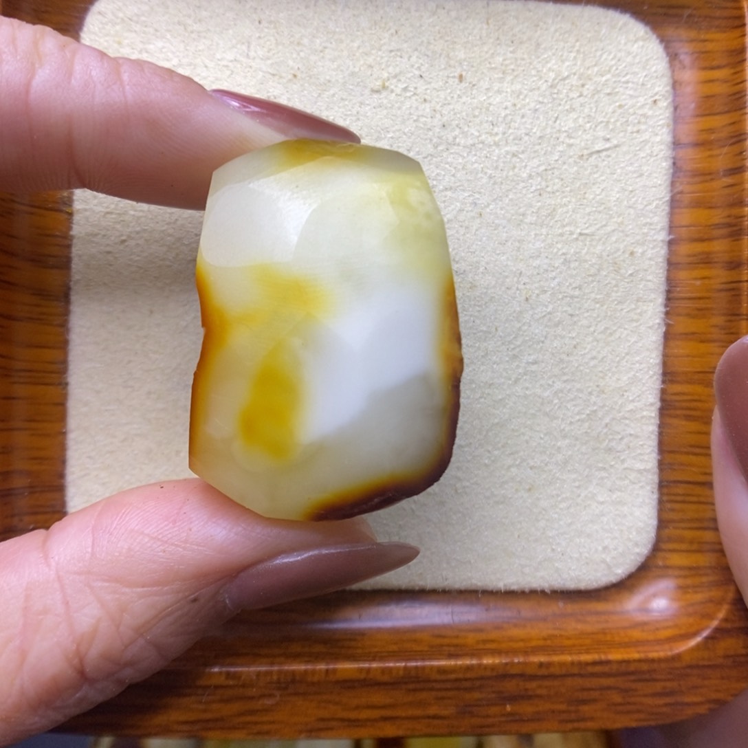 未镶嵌定制蜜蜡敏