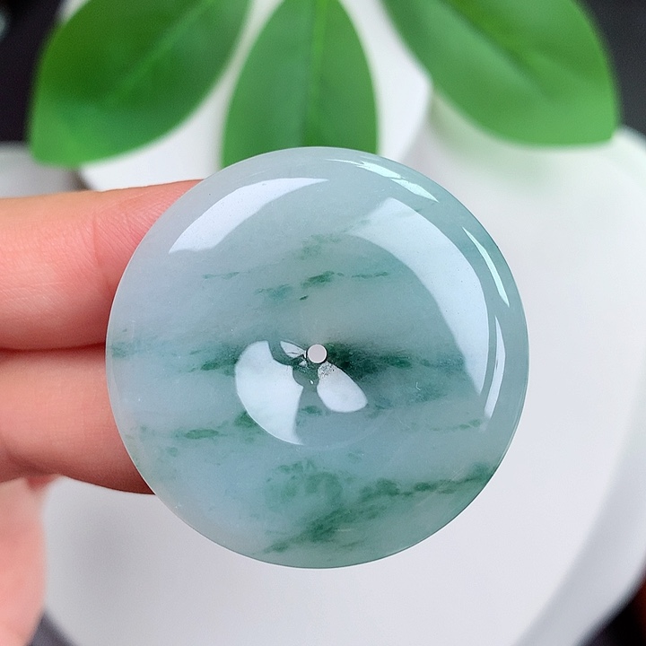 颈饰未镶嵌翡翠平安扣 35.6x5.9mm