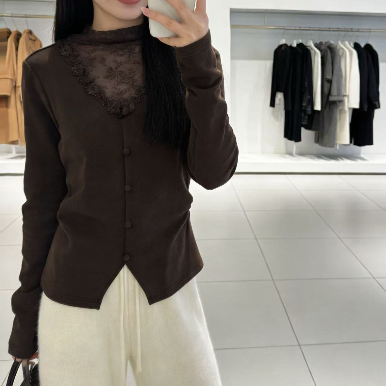 YB 胸88-140长57轻熟蕾丝拼接软糯磨毛假开衫打底上衣 5070