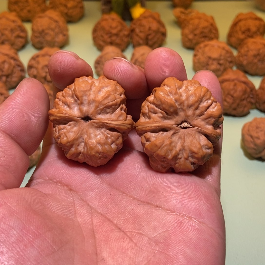 文玩核桃吊坠W****I蛤蟆头39一对