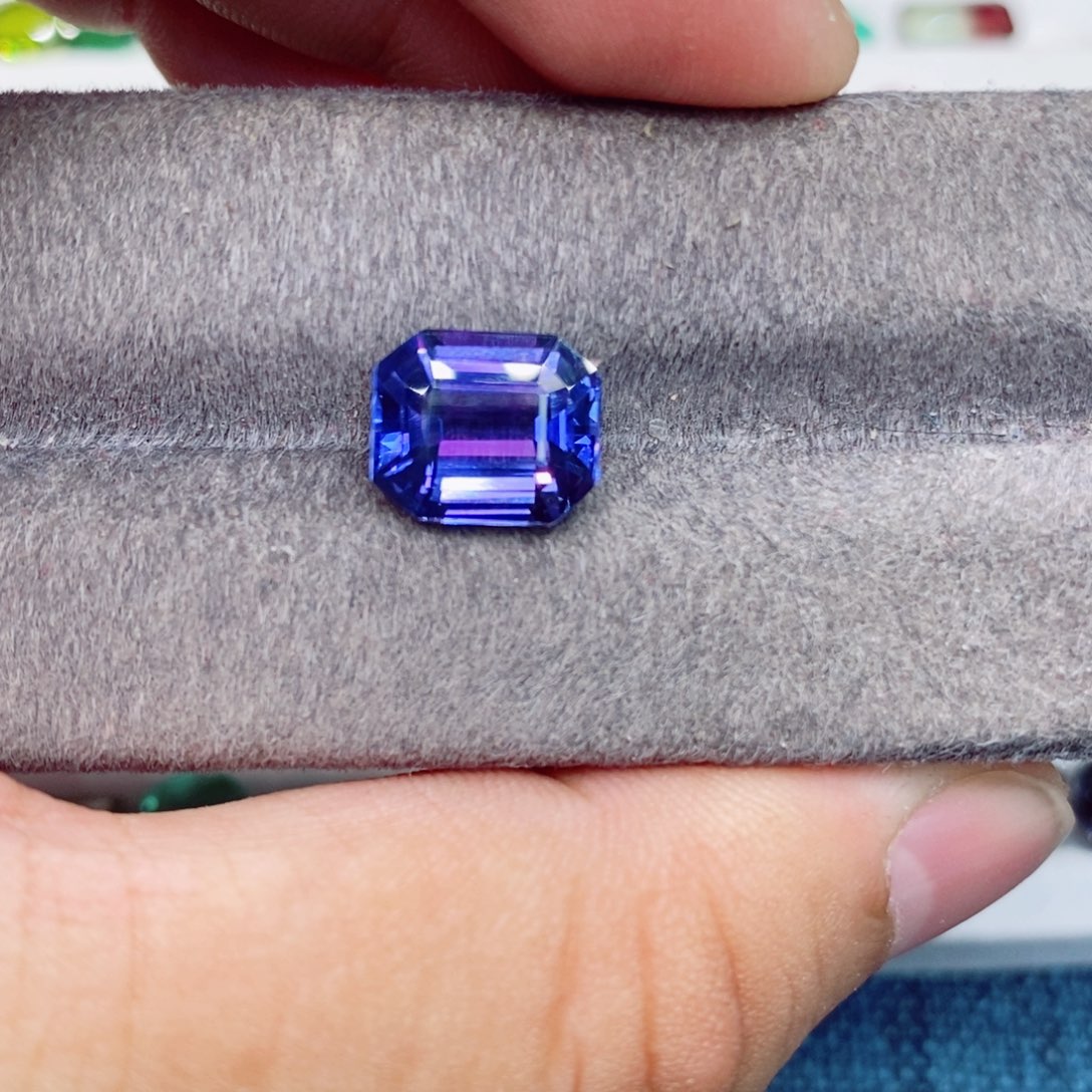 坦桑石裸石未镶嵌坦桑石5克拉