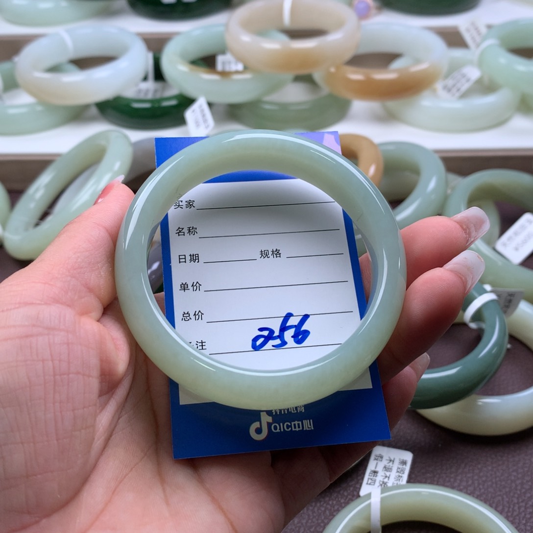 和田玉手镯58-59未镶嵌